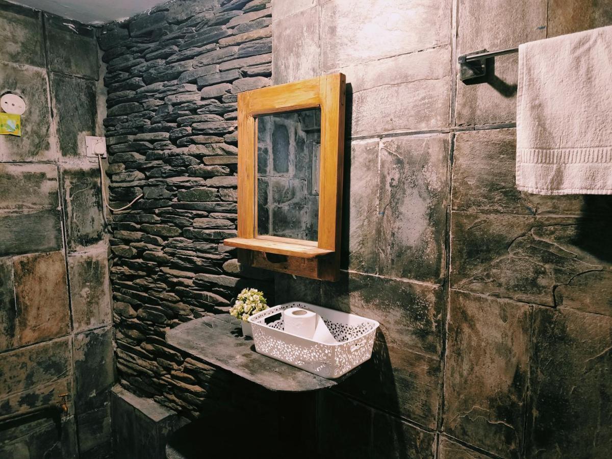 Independent Mud House Studio McLeod Ganj Exterior photo